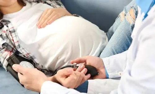 美国试管婴儿促排卵的安全性 生／的合理建议